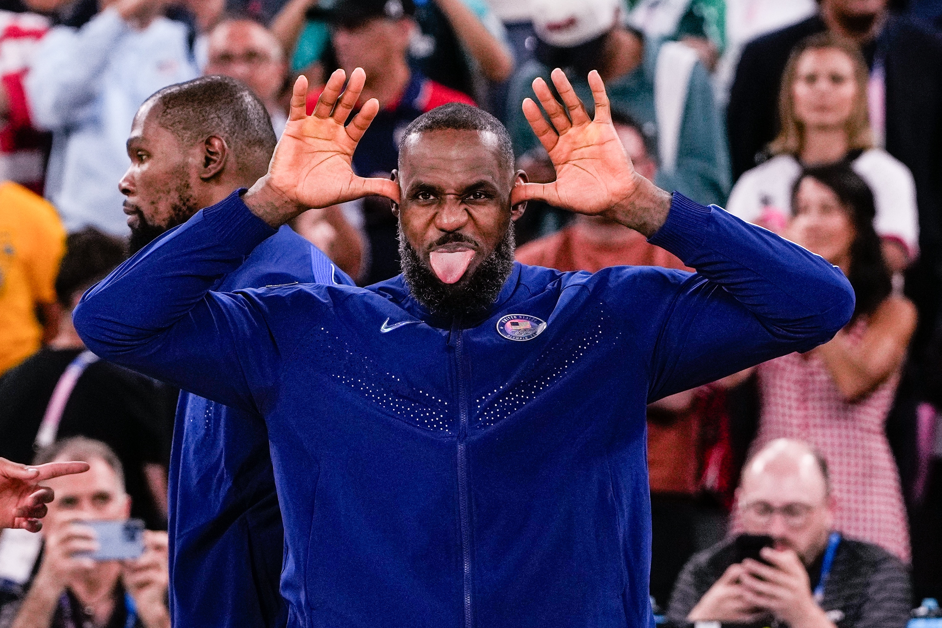 詹姆斯赛事官方发布回归赛场新规，日本队争议不断！的简单介绍-半岛体育网